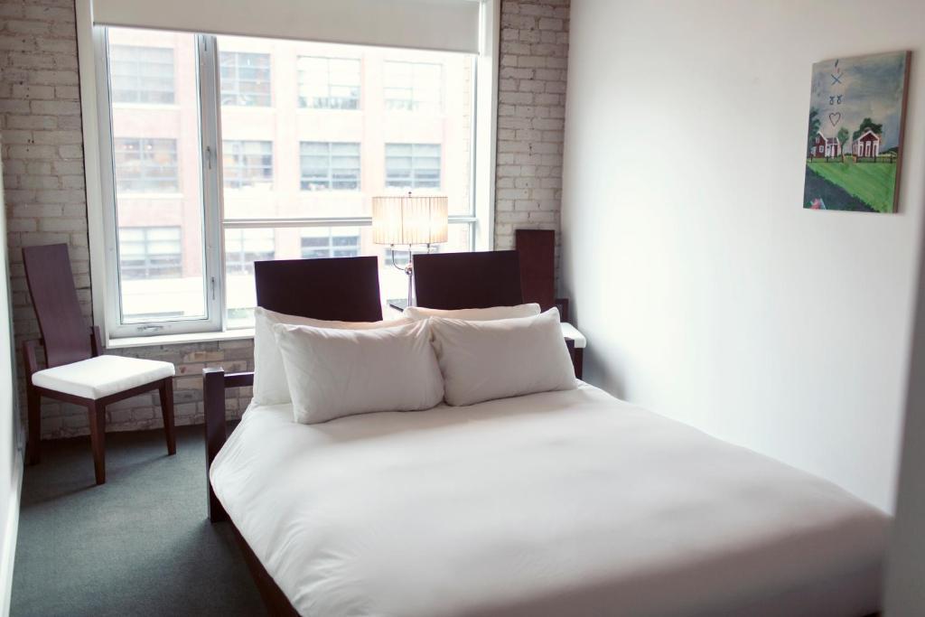 Hotel Ocho Toronto Pokoj fotografie